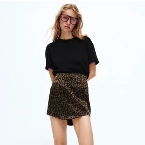Zara 90’s Curved Micro Mini Skirt in Satin Cheetah